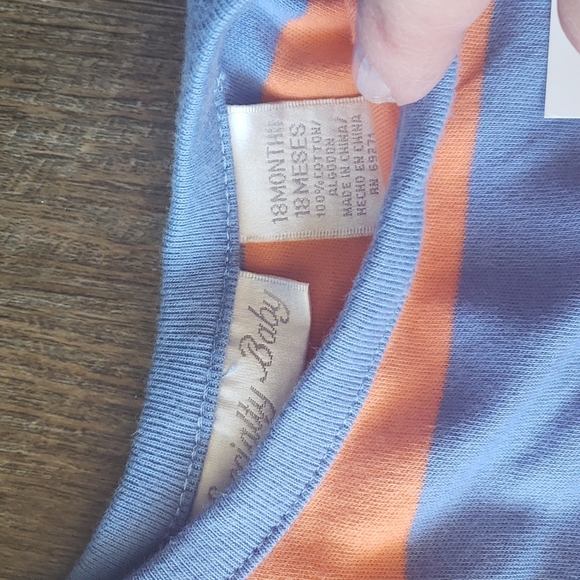 Specialty Baby onsie with hat, 18 month, NWT - Picture 2 of 8